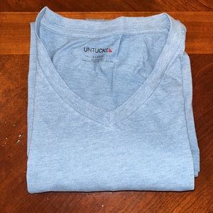 UNTUCKiT Mens V neck Short sleeve Tshirt Shirt Size XL Blue Casual